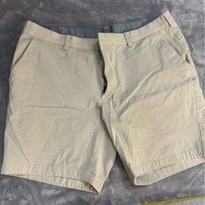 Macy’s Club Room Cotton Stretch Shorts in Light Tan, Size 38